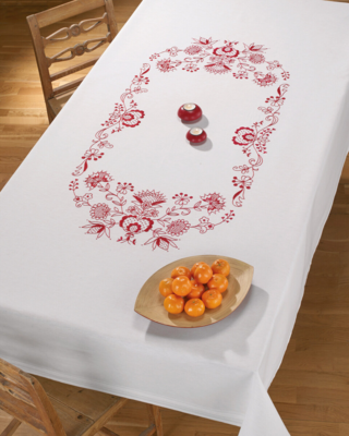 Kirjontasarja Almue punaisena 150 x 220 cm