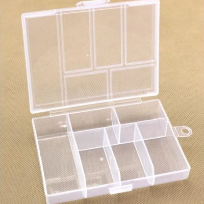 Plastboks med låg, transparent, 12x8,5 cm, 6 rum