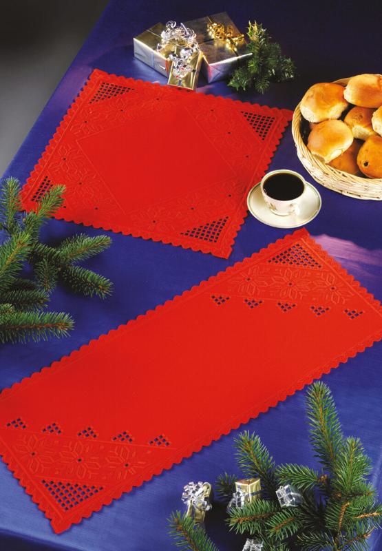 Kirjontapakkaus Pöytäliina, punainen hardanger 28 x 67 cm