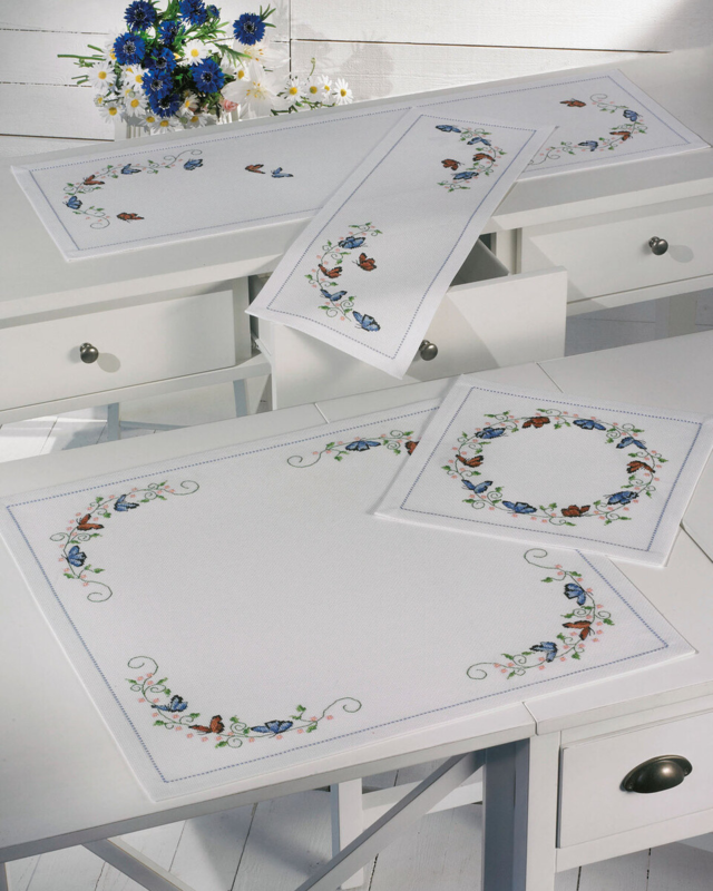 Kirjontapaketti Perhoset 23 x 67 cm