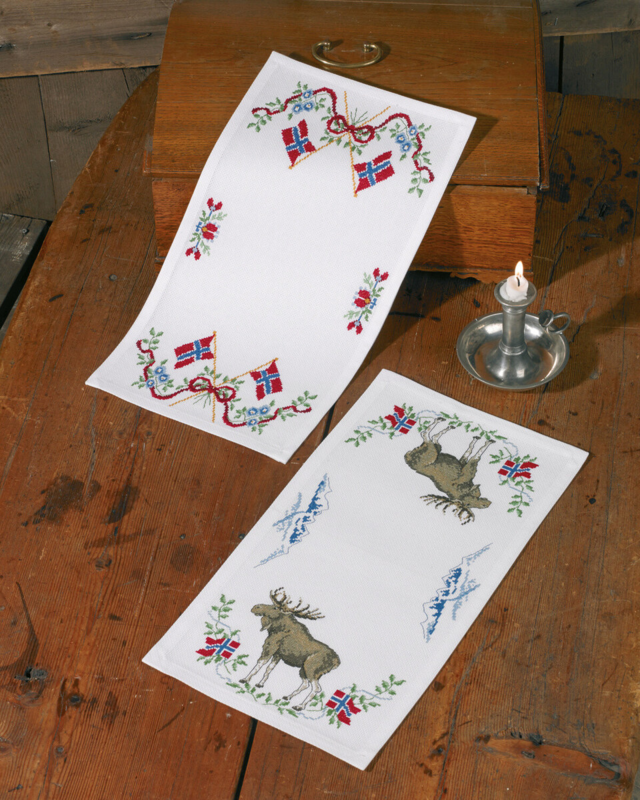 Kirjontapaketti Terveiset Norjasta Hirvi 25 x 48 cm