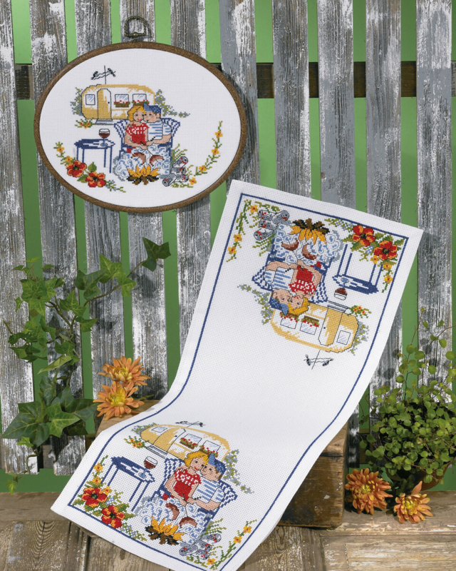 Kirjontasarja Makkarajuhla 26 x 60 cm