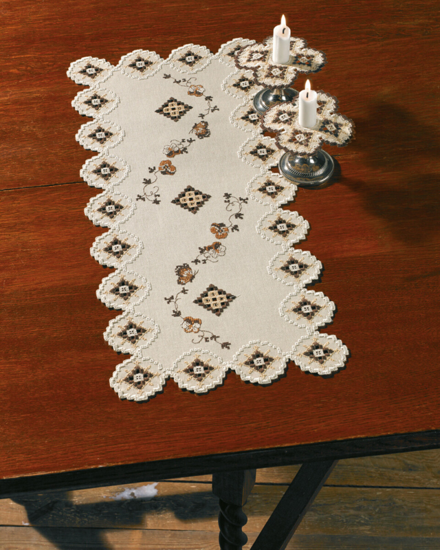 Hardanger-kirjontapaketti beige 29 x 65 cm