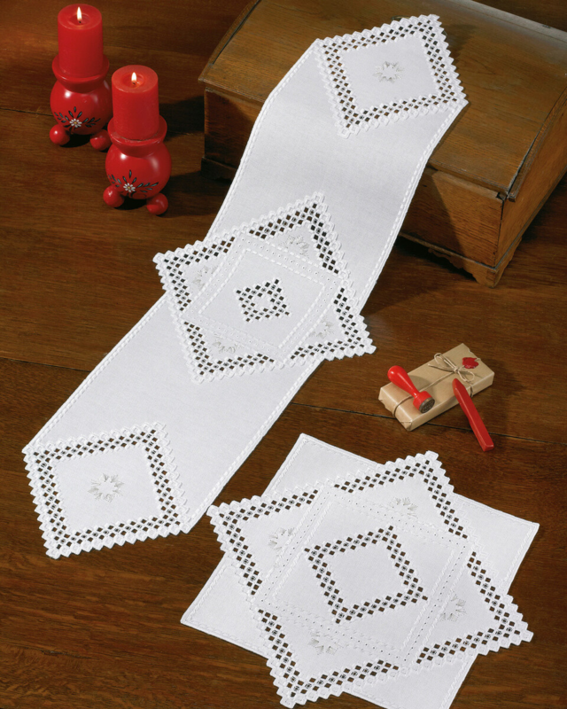 Hardanger-kirjontapakkaus 32 x 95 cm