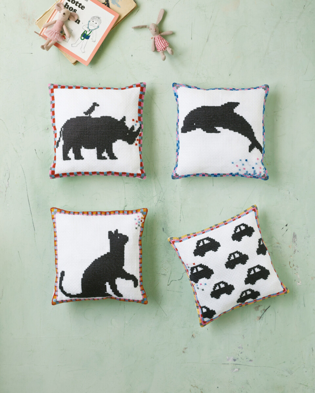 Kirjontapaketti Sarvikuono 27 x 27 cm