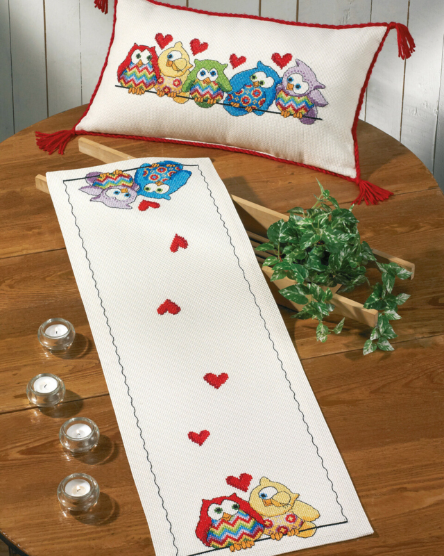 Kirjontapakkaus Pöllöt rivissä 60 x 35 cm