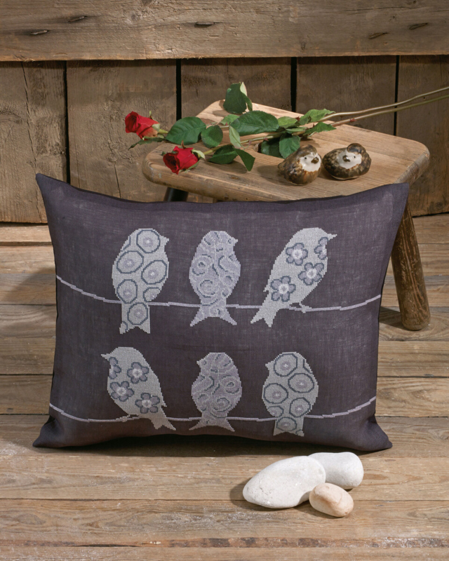 Kirjontasarja Linnut Aidalla 50x40 cm