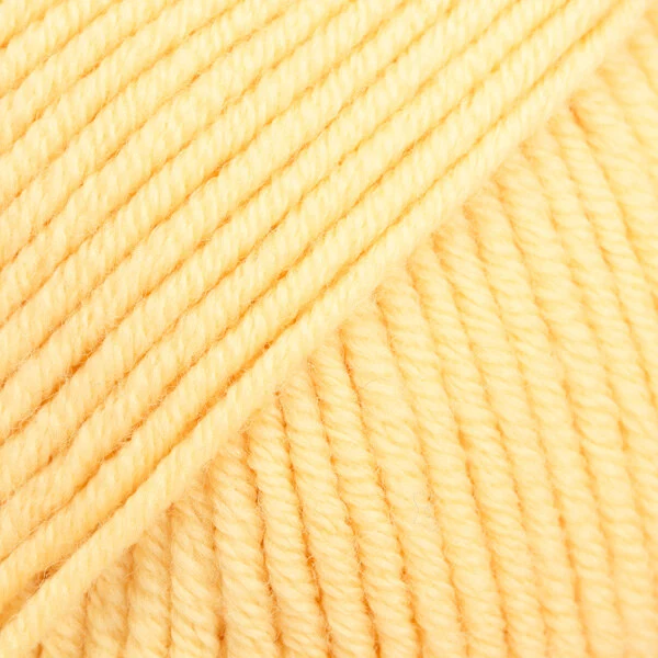 DROPS Merino Extra Fine 24 Vaaleankeltainen (Uni Colour)