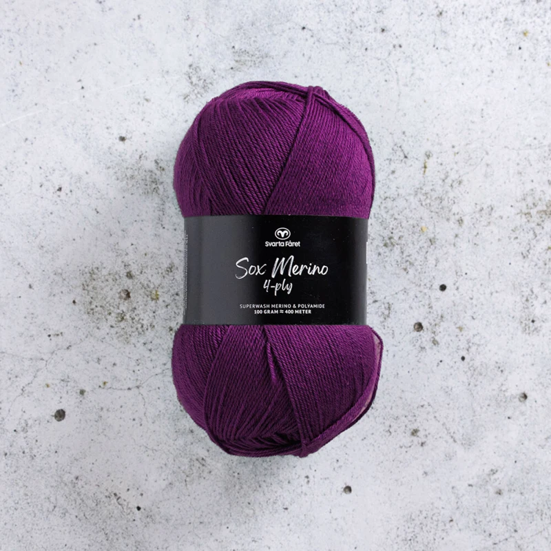 Svarta Fåret Sox Merino 4 ply 02 Nokturn