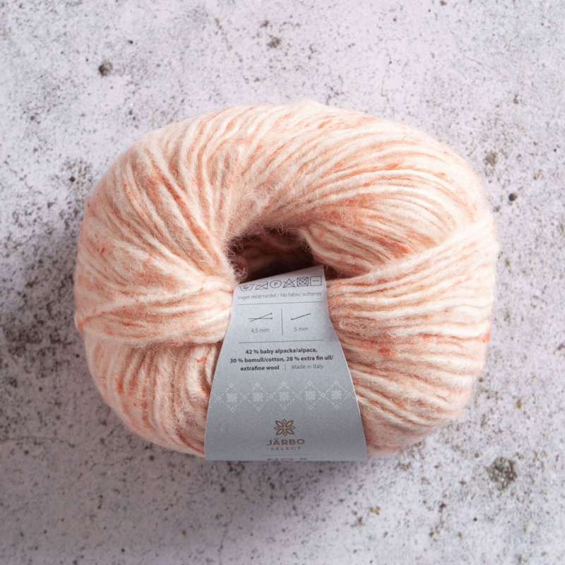 Järbo Select No 5 Botanically Dyed Alpaca Blend 04 Mudder root