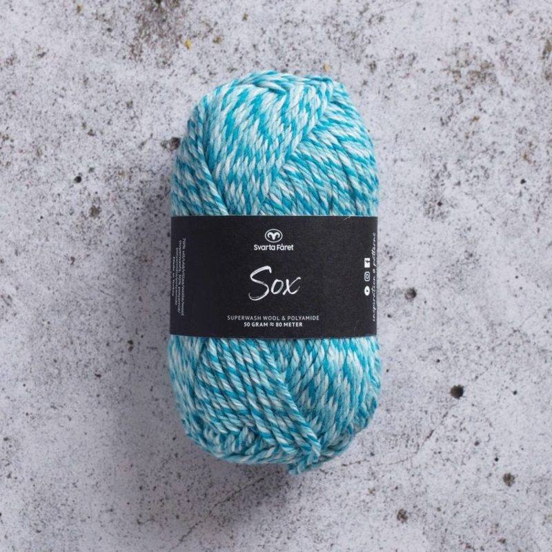 Svarta Fåret Sox 50 g 011 Luonnollinen eloisa sininen