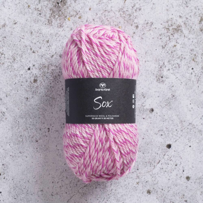 Svarta Fåret Sox 50 g 010 Luonnollinen fuksiakarkki