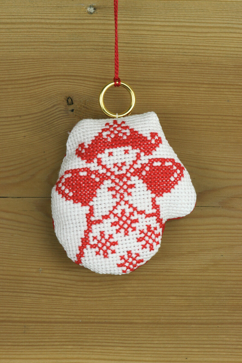 Kirjontapaketti Lapanen enkeli 8 x 8 cm