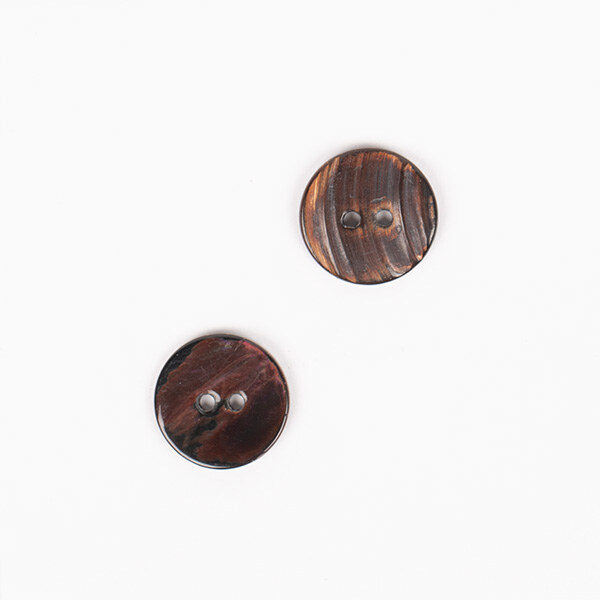 DROPS Arched (Brown), Nappi, 18 mm (nro 818)