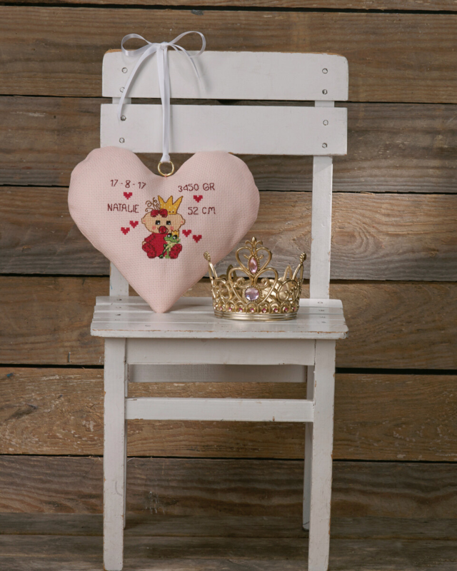 Kirjontasetti Natalie 21 x 20 cm