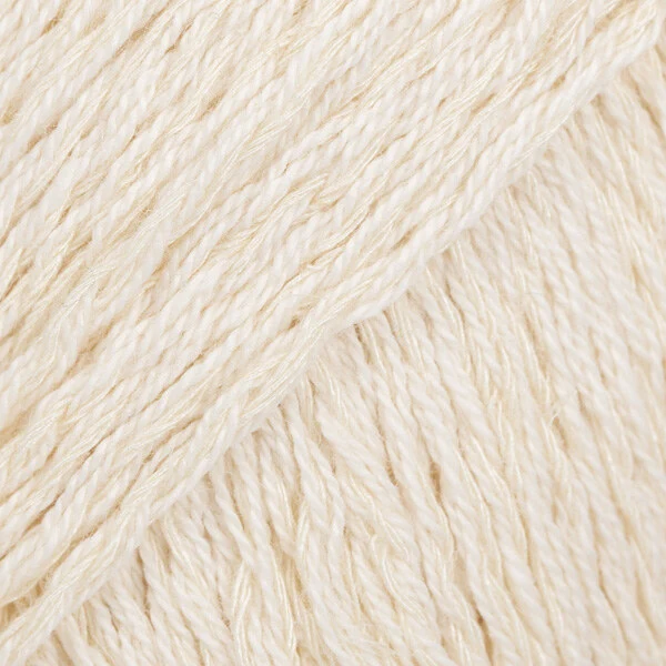 DROPS Belle 02 Luonnonvalkoinen