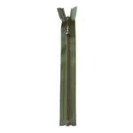 YKK Avattava Metallivetoketju 4 mm (25-65 cm) 566 Armeijanvihreä, Antiikkimessinki