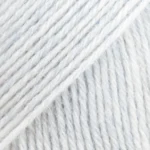 DROPS Fabel Uni Colour 126 Kalpea taivas