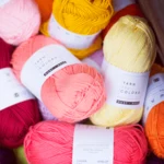 Yarn and Colours Must-have 8/4