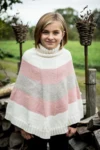 Raidallinen poncho Mayflower Easy Care Classicista