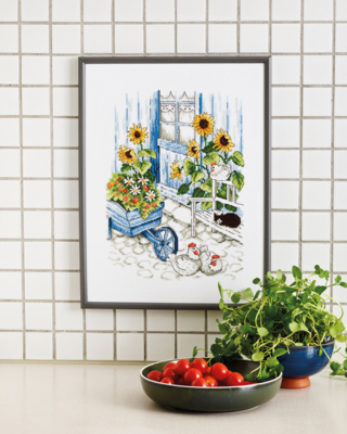 Kirjontasarja Kanat pihalla R 5701 30 x 40 cm