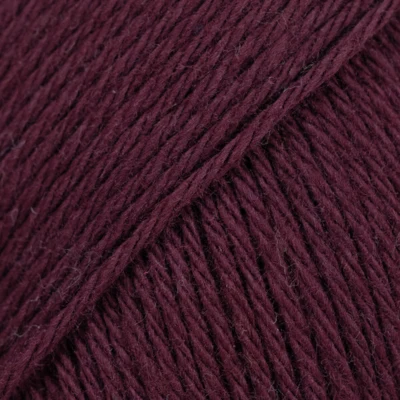 82 Tumma rypäle (Uni Colour)