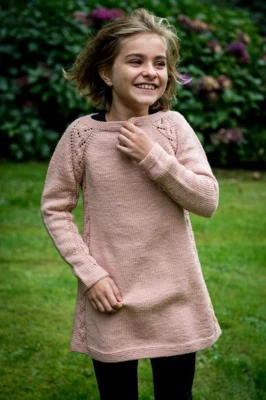 Tyttöjen tunika Mayflower Easy Care Classicissa