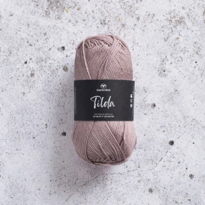 548 Beige persikka