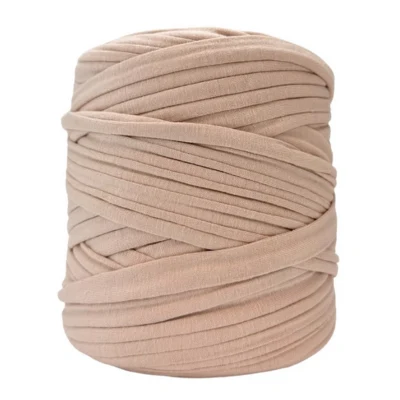 16 Vaaleanbeige sävyt