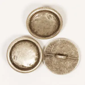 DROPS Pyöreä hopeinen nappi 20 mm (nro 529)