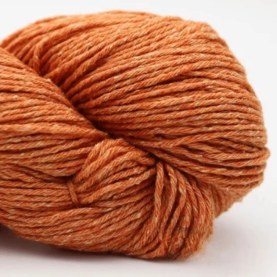 33 Oranssinpunainen