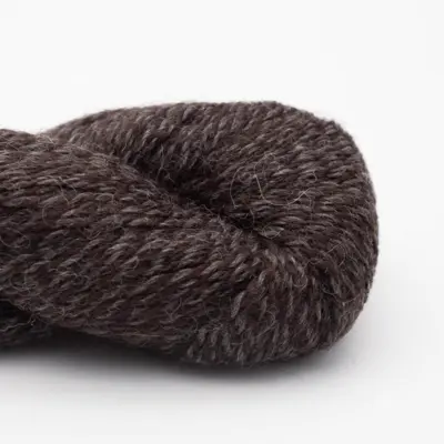 105 Tumma Suklaanruskea (värjäämätön) RAS