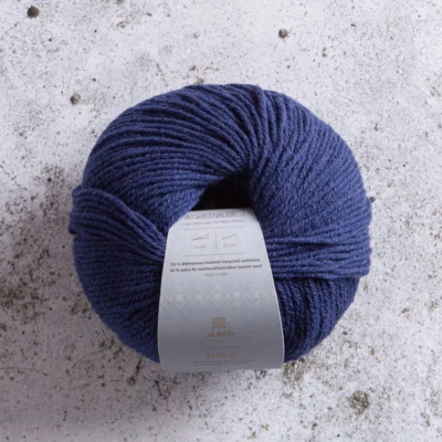 08 Ultramarine