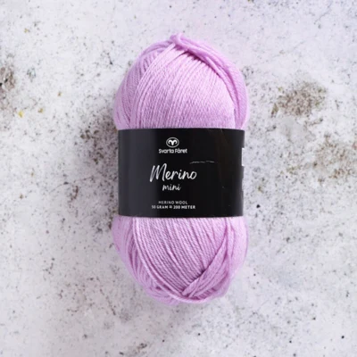 18 Syvä violetti