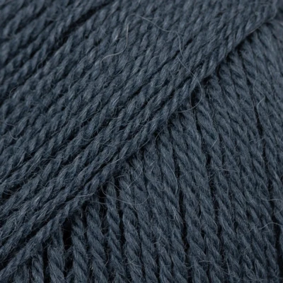35 Keskiyön varjo (Uni Colour)