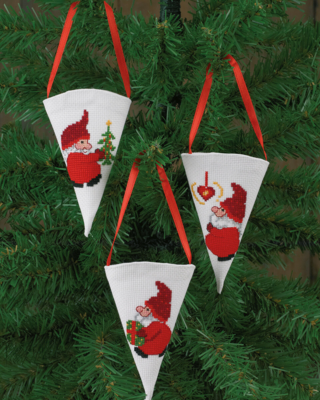 Kirjontatarvikesetti Tontut x 3 7 x 10 cm